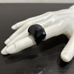 Swarovski Nirvana Ring Jet Black Crystal Size 52 **CRACK ON ONE SIDE